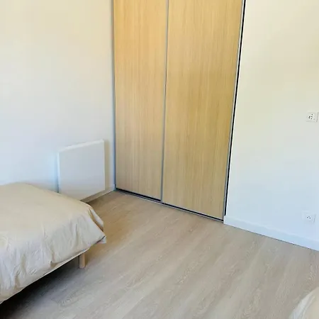 Valras-loc L-hippocampe, A Pied - 2 * Valras-Plage