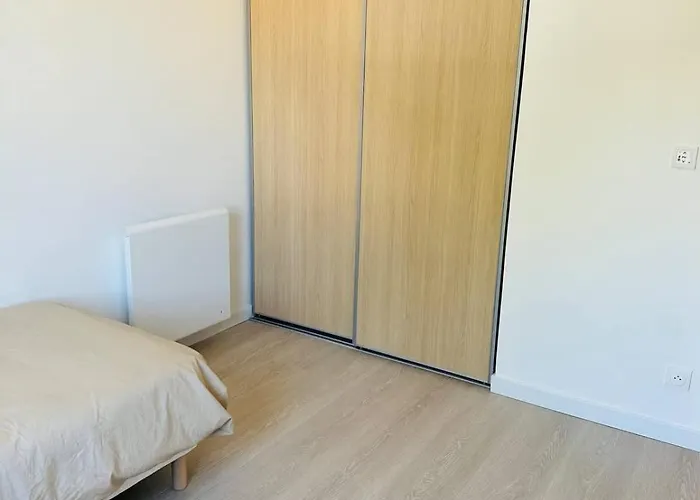 Valras-loc L-hippocampe, A Pied - 2 * Valras-Plage